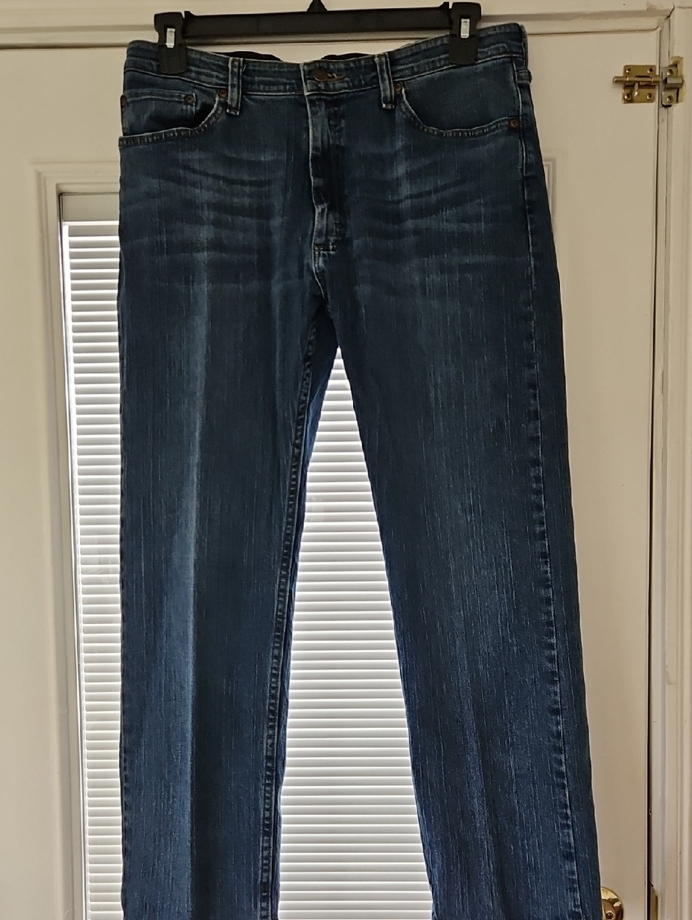 Wrangler Men's Straight Jeans in Dark Blue